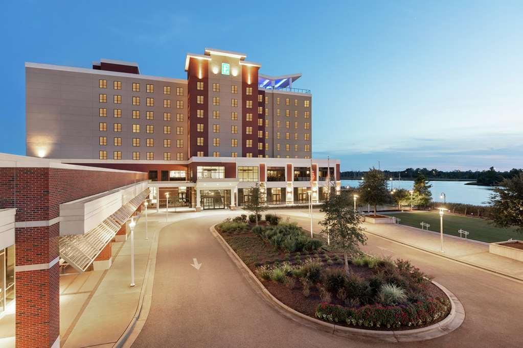 Embassy Suites By Hilton Wilmington Riverfront Exterior foto